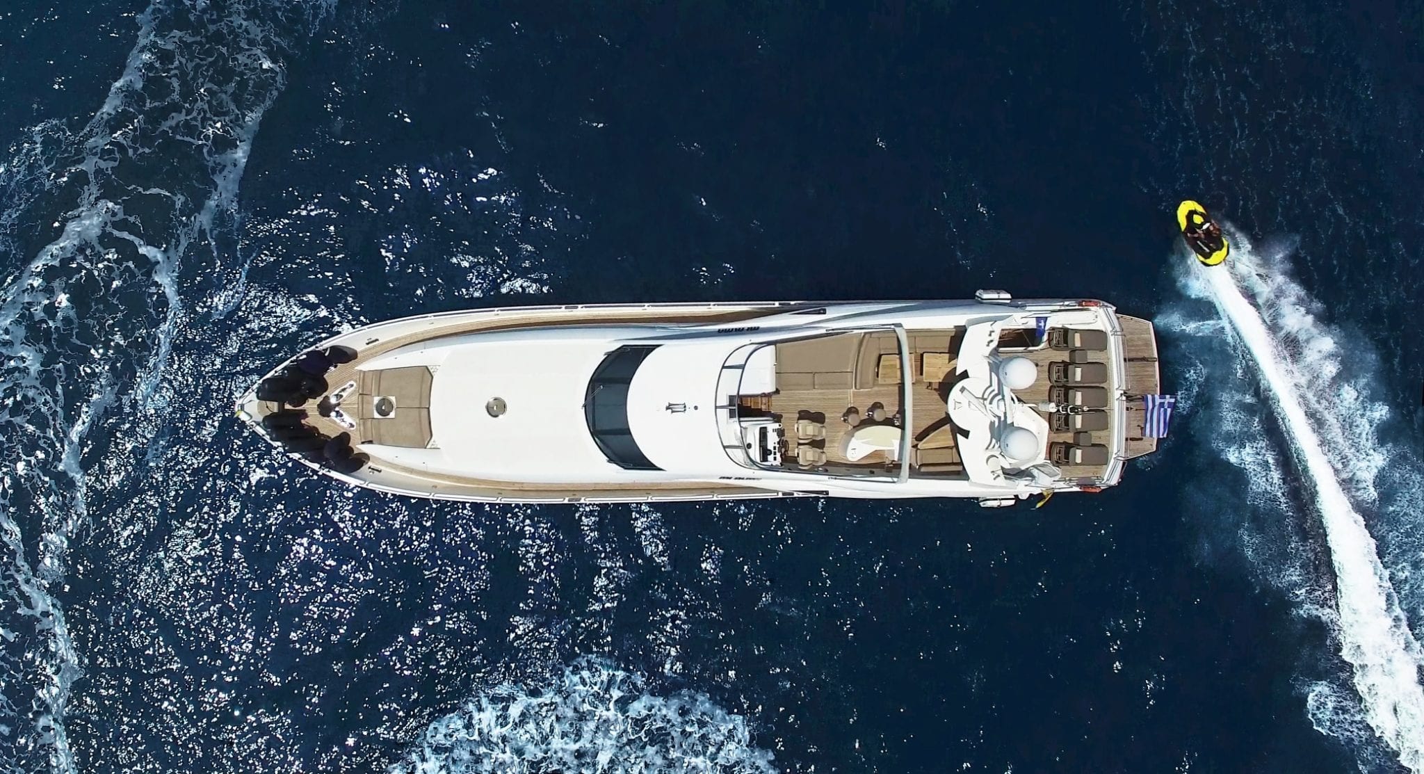 motor yacht MI ALMA02.jpg