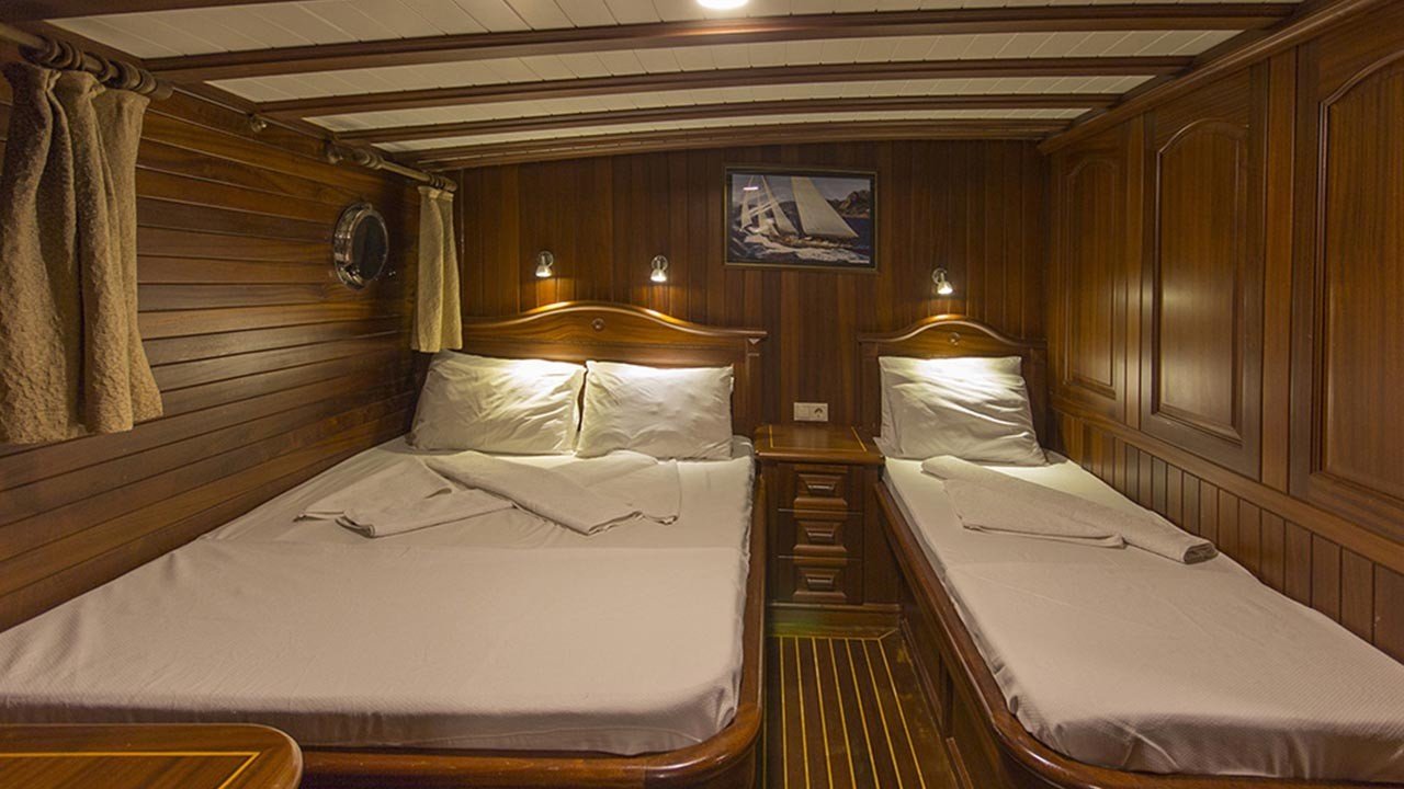 triple cabin.jpg