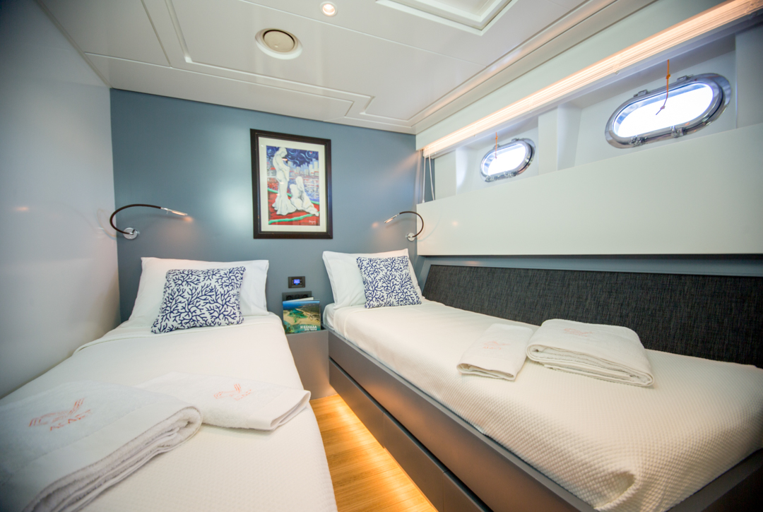 twin guest cabin .jpg