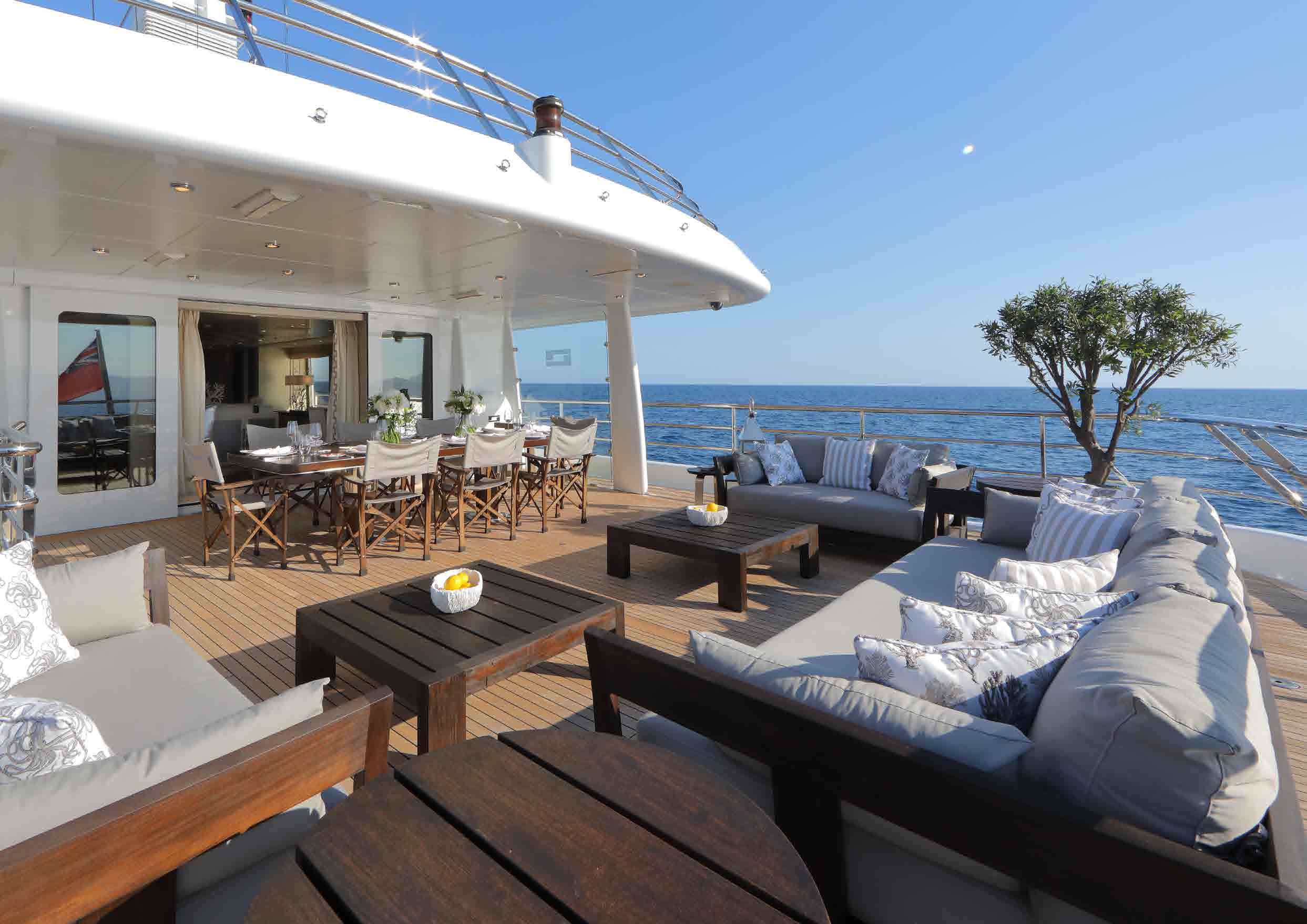 upper aft deck dining and seating area.png