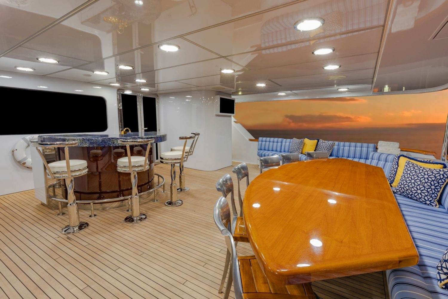 upper deck exterior.jpg