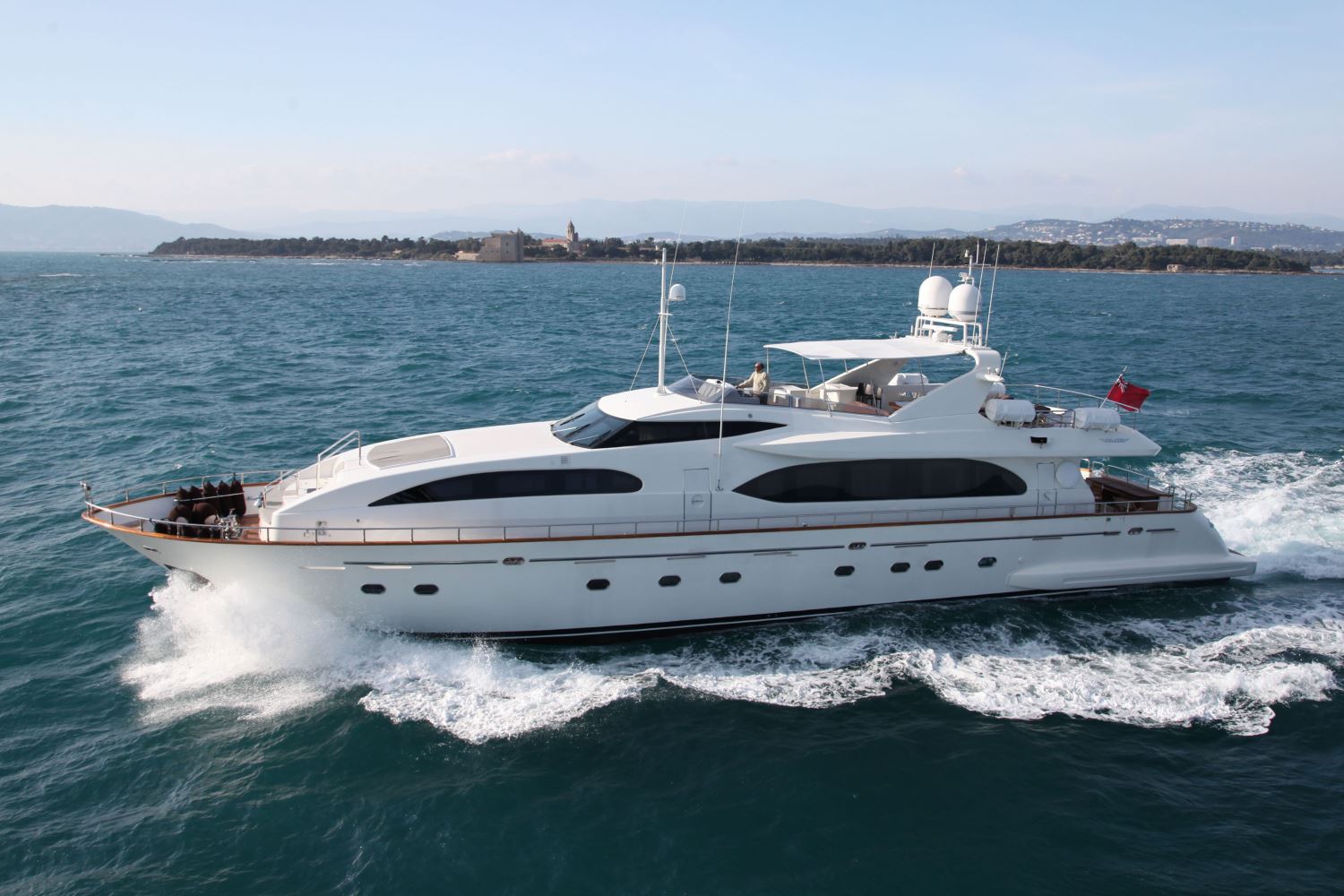 yacht YLANG YLANG by Falcon 5.jpg