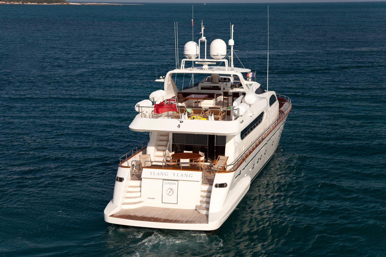 yacht YLANG YLANG by Falcon 6.jpg