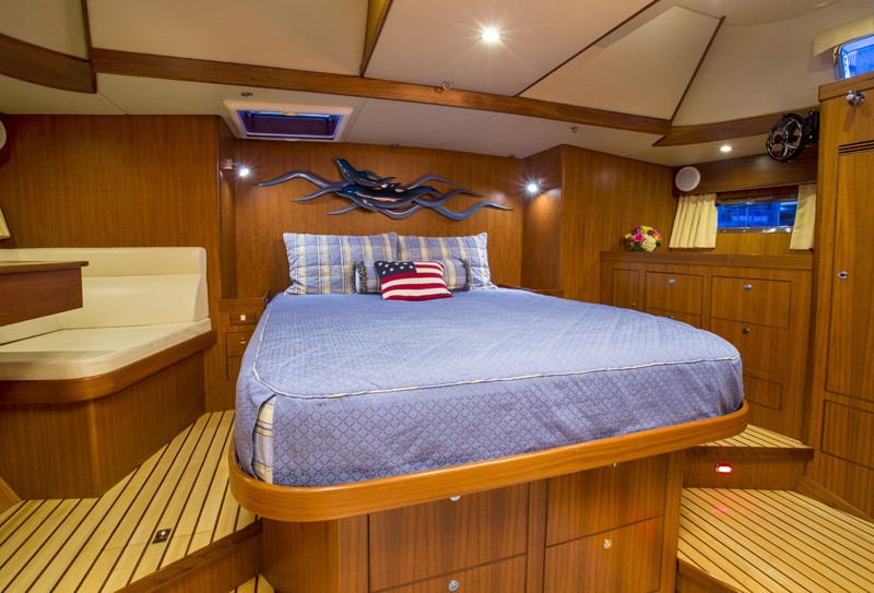 [21m-Yacht-DESTINY]-7889-96.jpg