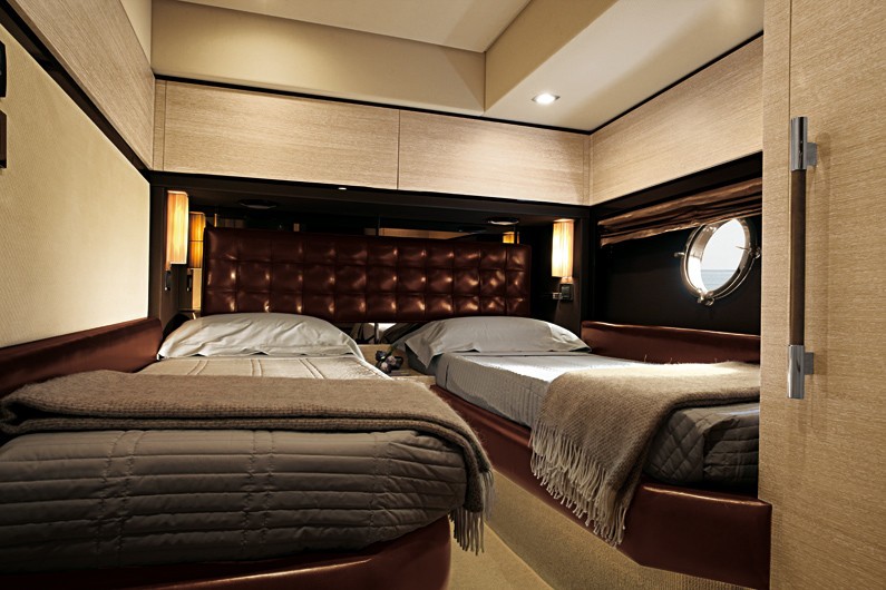 [21m-Yacht-MARSHMELLOWS]-7776-108.jpg