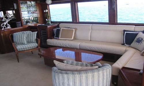 [23m-Yacht-BEYOND-CAPRICORN]-7077-31.jpg