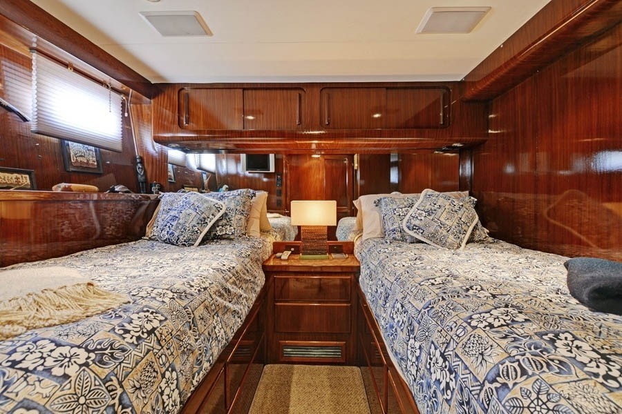 [23m-Yacht-NORTHERN-LIGHT]-7757-102.jpg