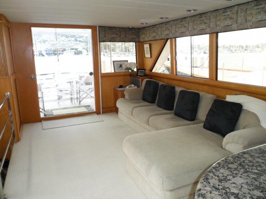 [23m-Yacht-ZIA]-7962-138.jpg