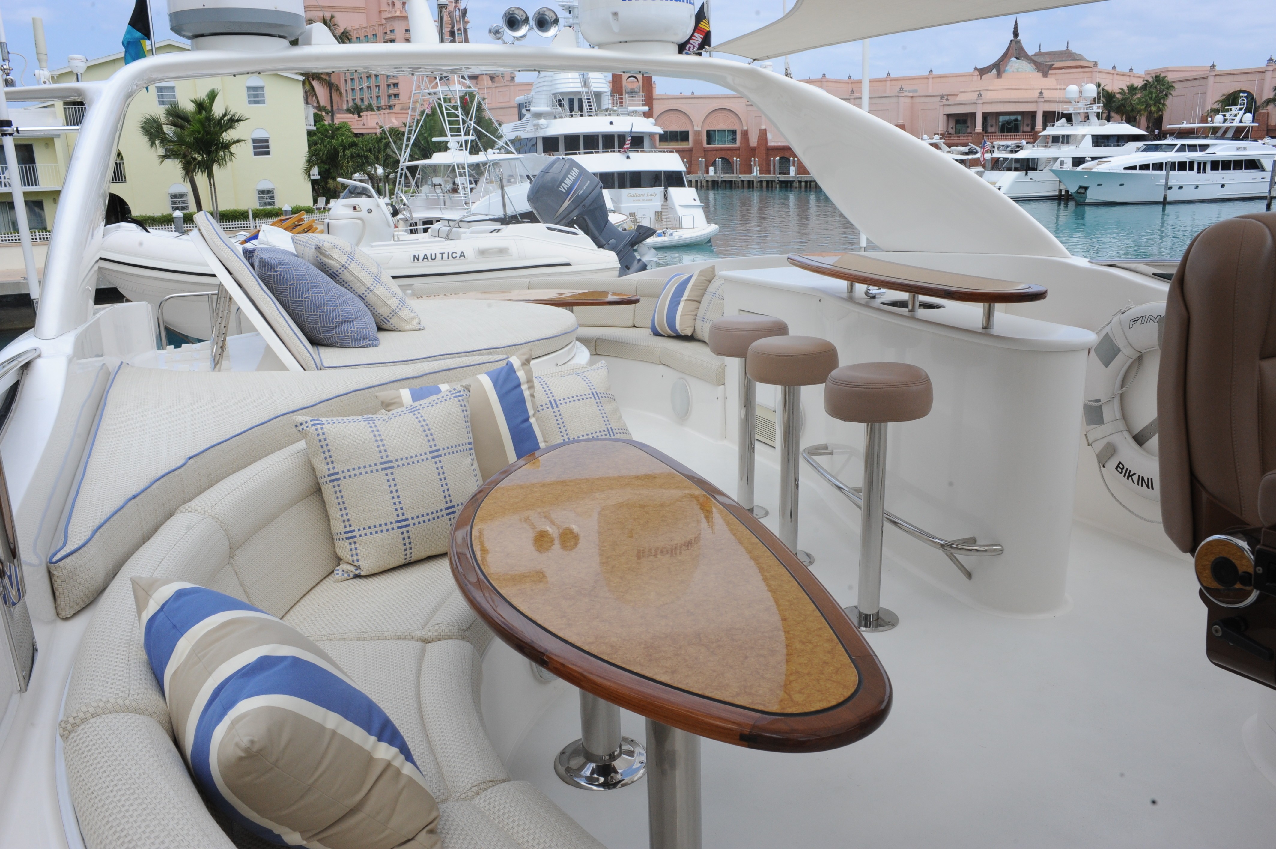 [25m-Yacht-CHIP]-7747-131.jpg