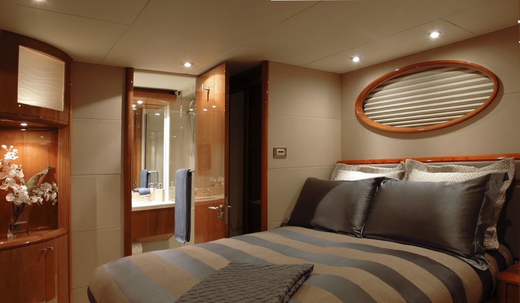[25m-Yacht-CHIP]-7747-167.jpg