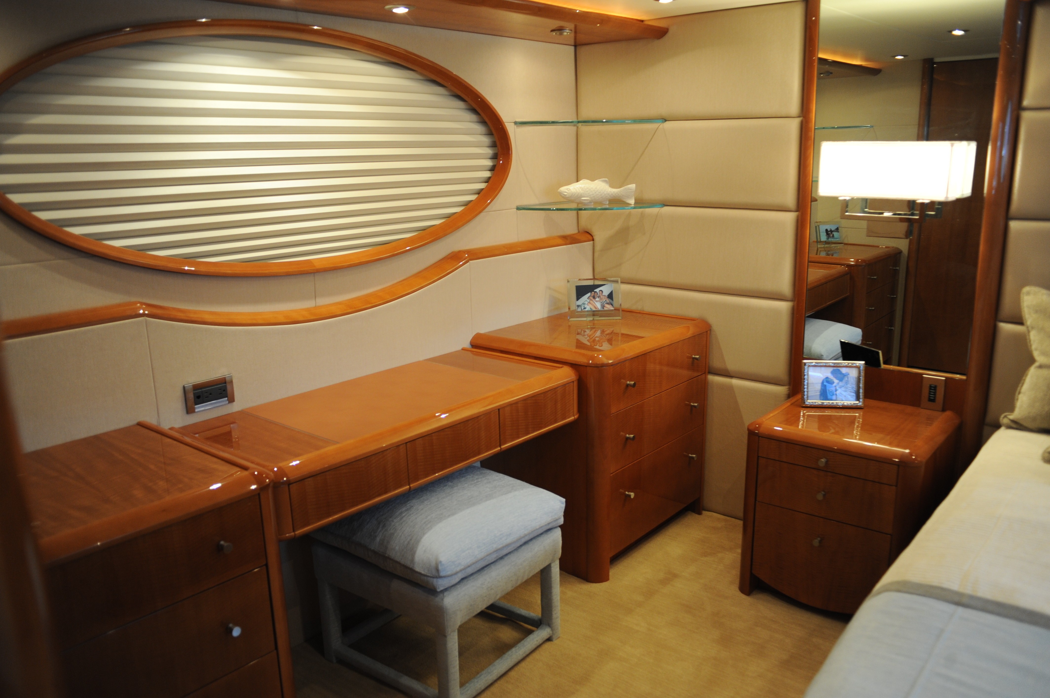 [25m-Yacht-CHIP]-7747-28.jpg