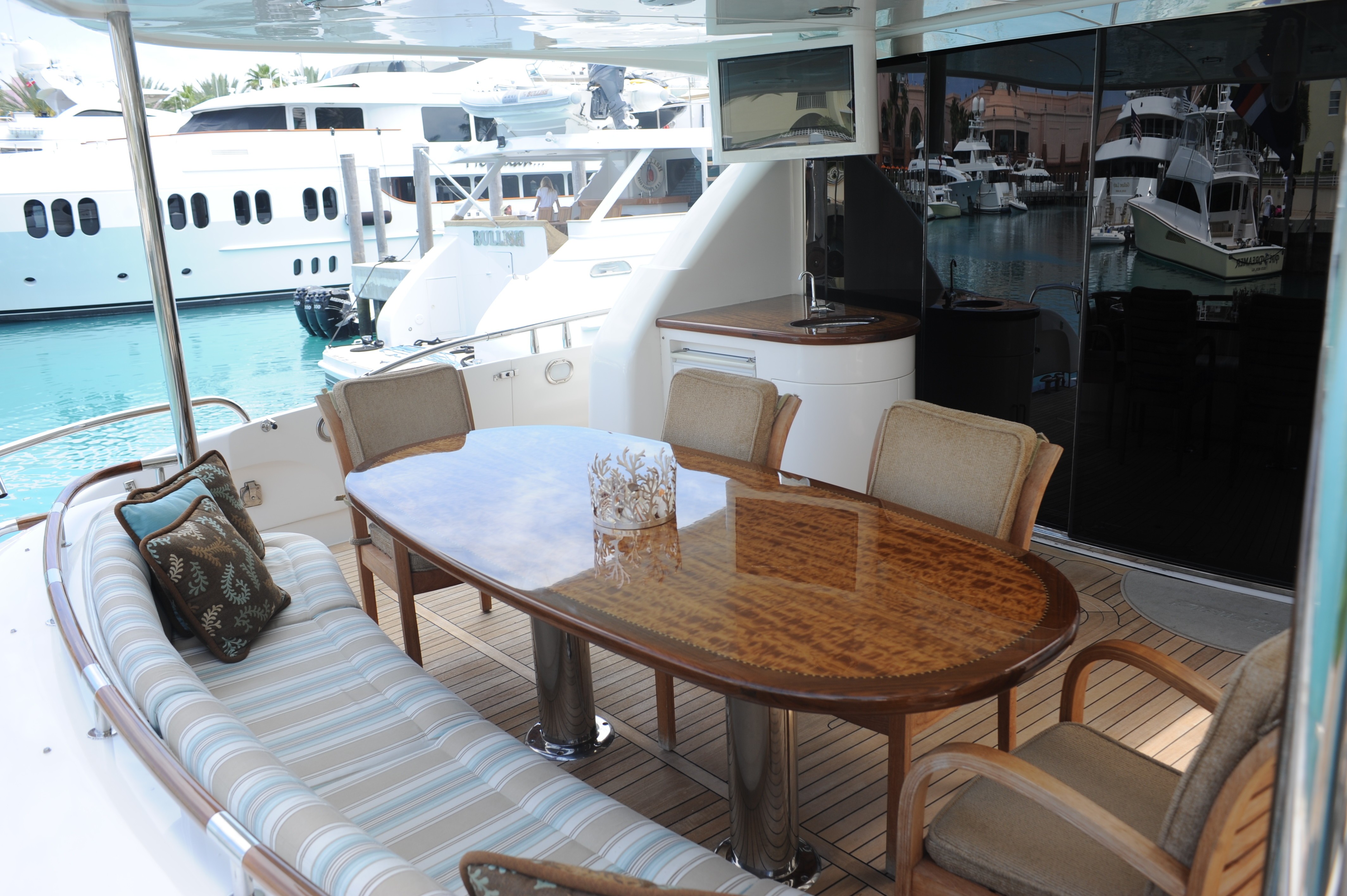[25m-Yacht-CHIP]-7747-55.jpg