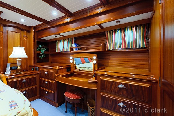 [25m-Yacht-EXCELLENCE]-7996-154.jpg