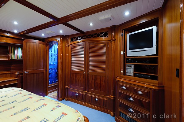 [25m-Yacht-EXCELLENCE]-7996-219.jpg