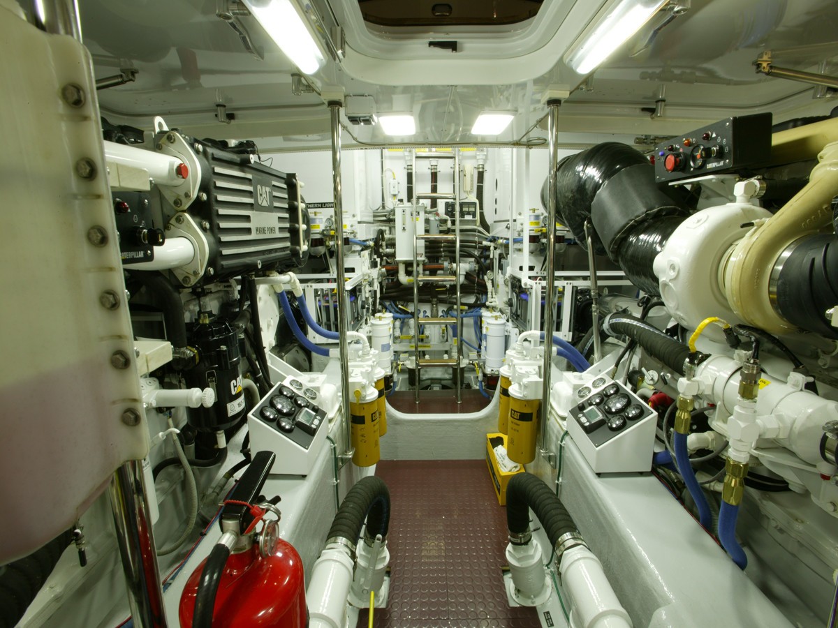 [25m-Yacht-EXCELLENCE]-7996-27.jpg