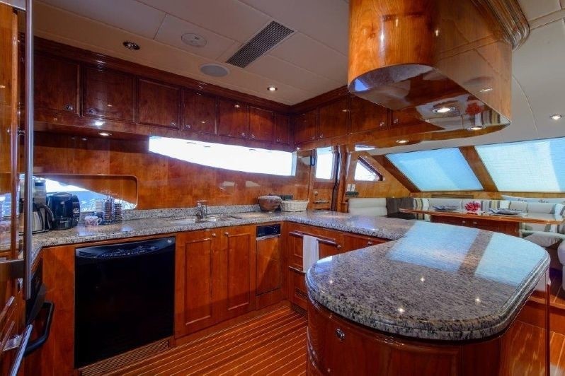[25m-Yacht-PRIMETIME]-7732-187.jpg