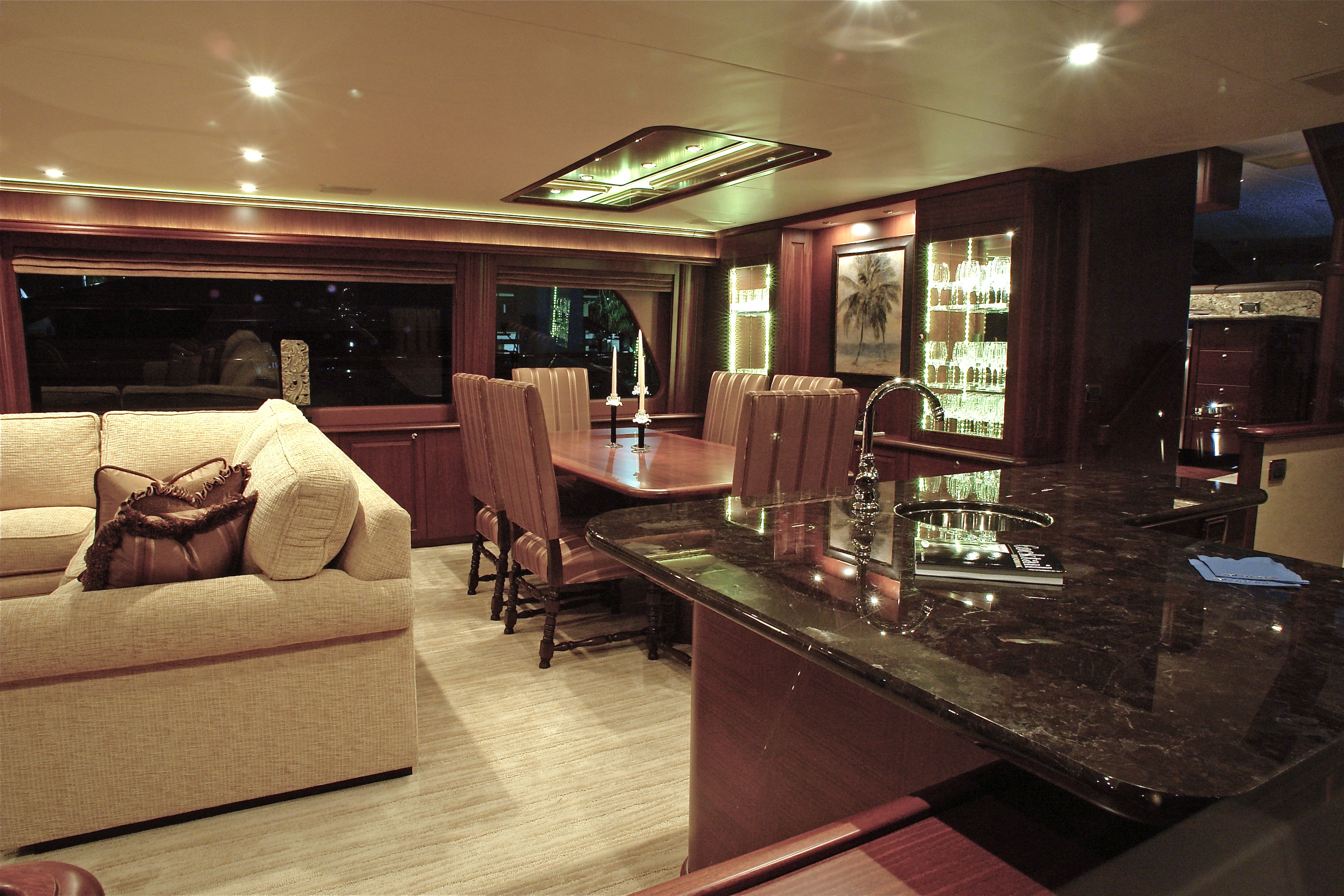[25m-Yacht-SEAS-THE-MOMENT]-7561-46.jpg