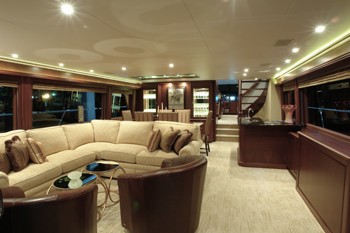 [25m-Yacht-SEAS-THE-MOMENT]-7561-85.jpg