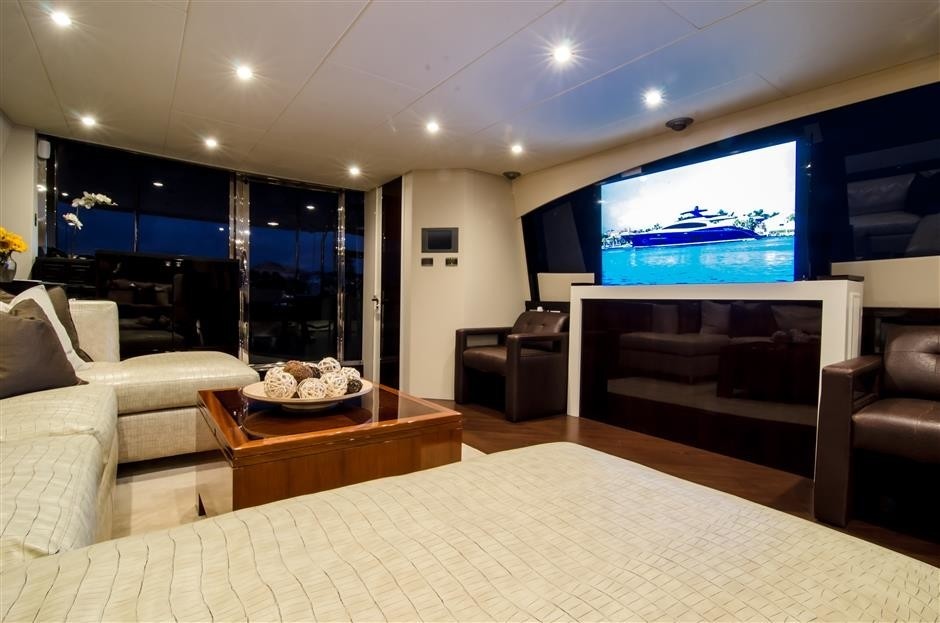 [28m-Yacht-ALGORYTHM]-7429-153.jpg