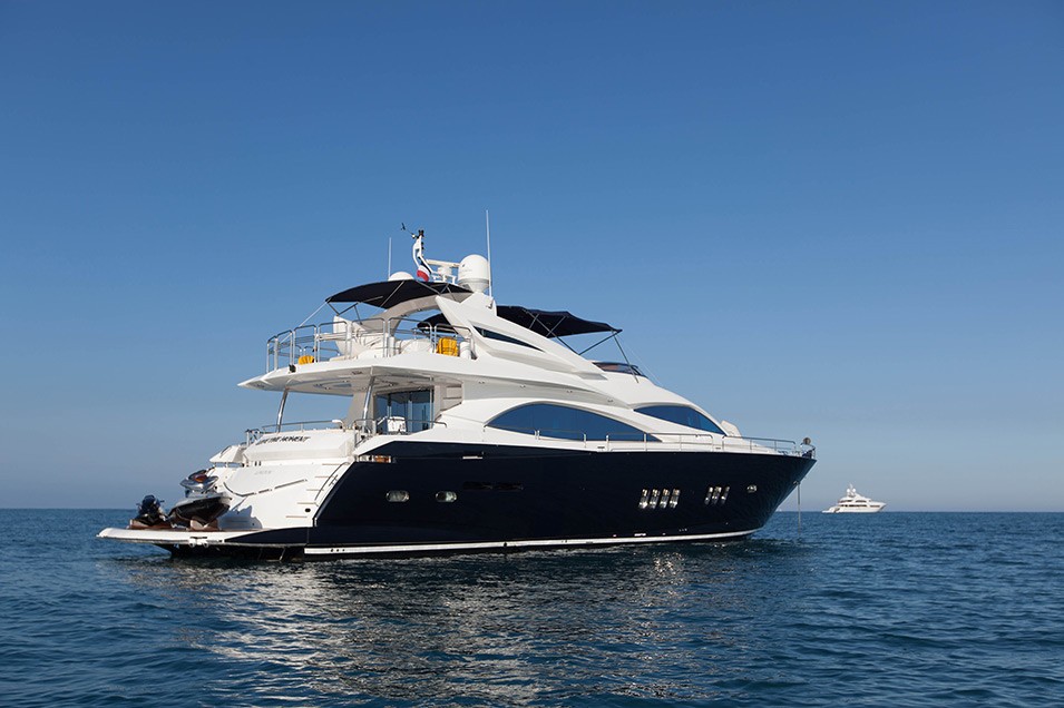 [28m-Yacht-LIVE-THE-MOMENT]-7844-126.jpg