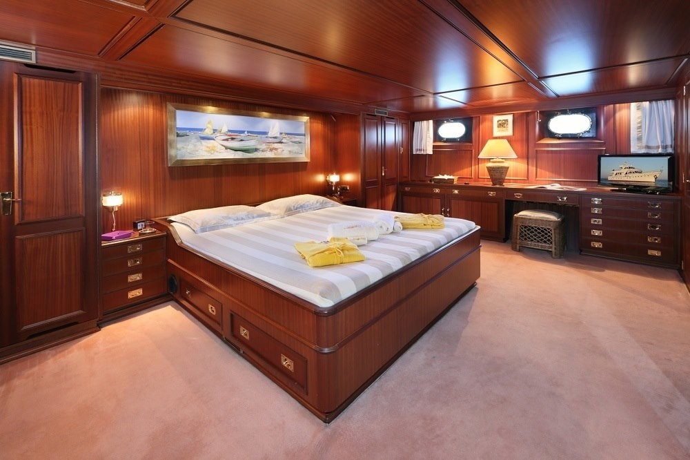 [30m-Yacht-SPREZZATURA]-7868-31.jpg