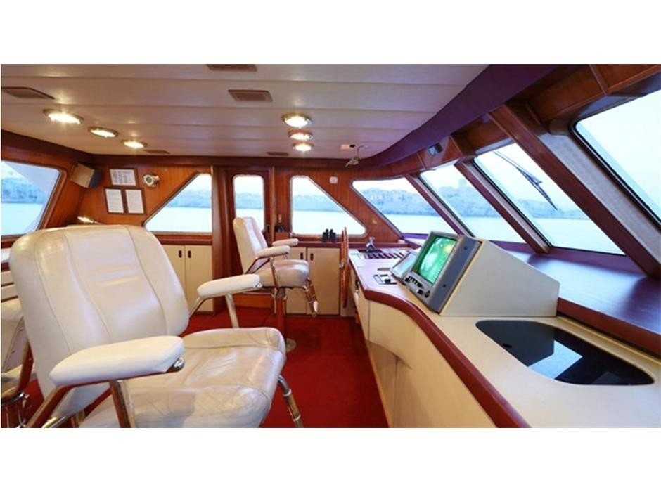 [30m-Yacht-SPREZZATURA]-7868-93.jpg