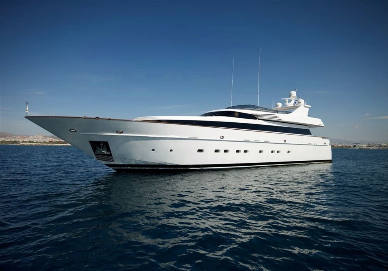 [33m-Yacht-FELIGO-V]-7393-12.jpg