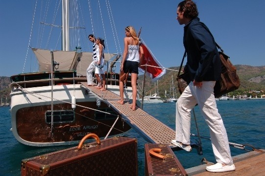 [34m-Yacht-ECCE-NAVIGO]-7107-32.jpg