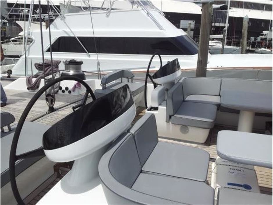 [34m-Yacht-SILVERTIP]-7811-164.jpg