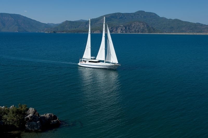 [35m-Yacht-ANGELO-II]-7726-27.jpg