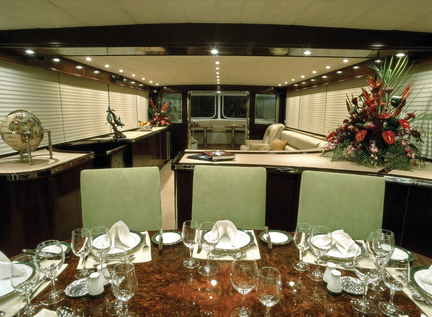 [35m-Yacht-EMERALD-LADY]-7786-109.jpg