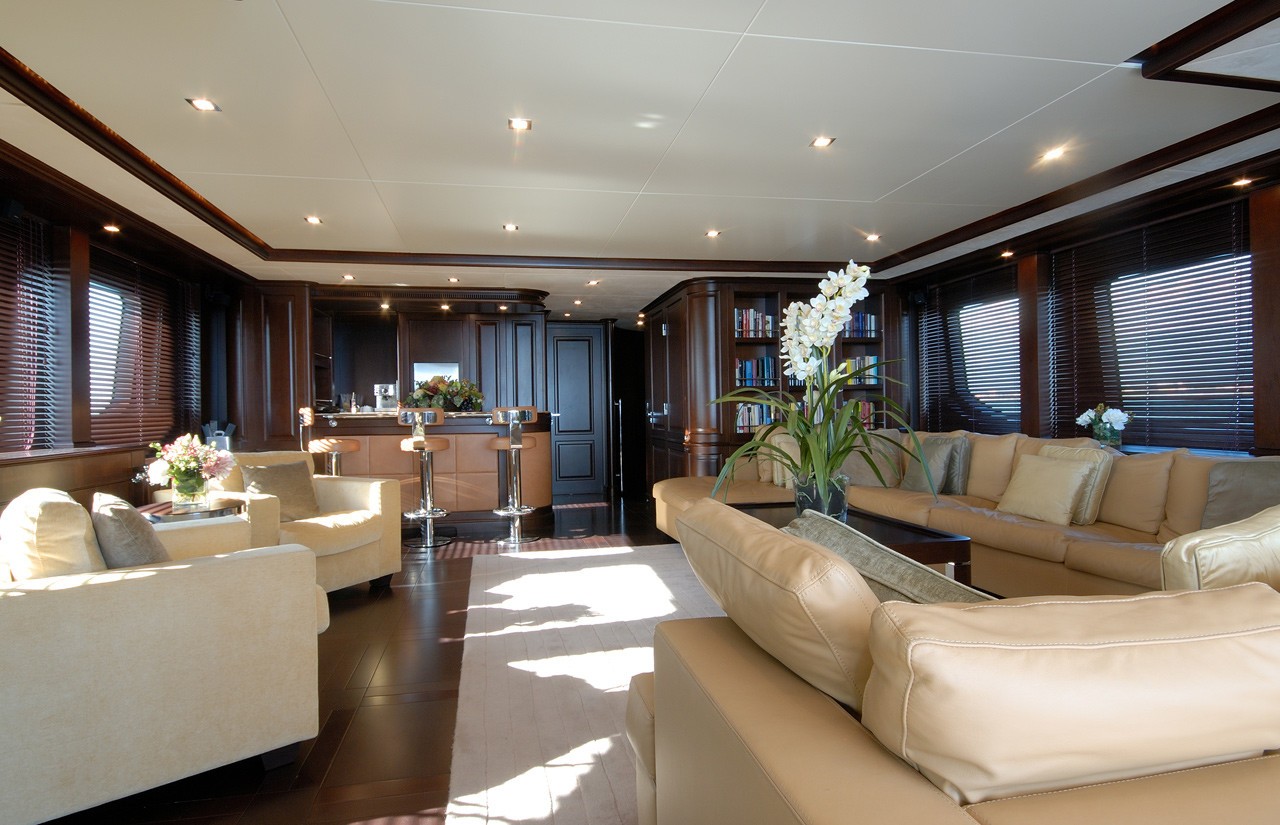 [36m-Yacht-ELENA-NUEVE]-7723-180.jpg