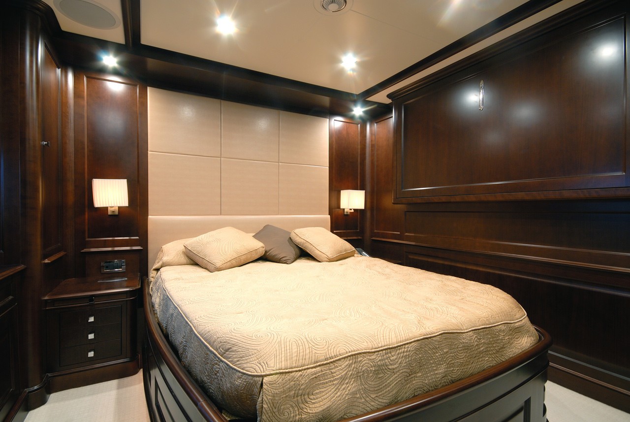 [36m-Yacht-ELENA-NUEVE]-7723-28.jpg
