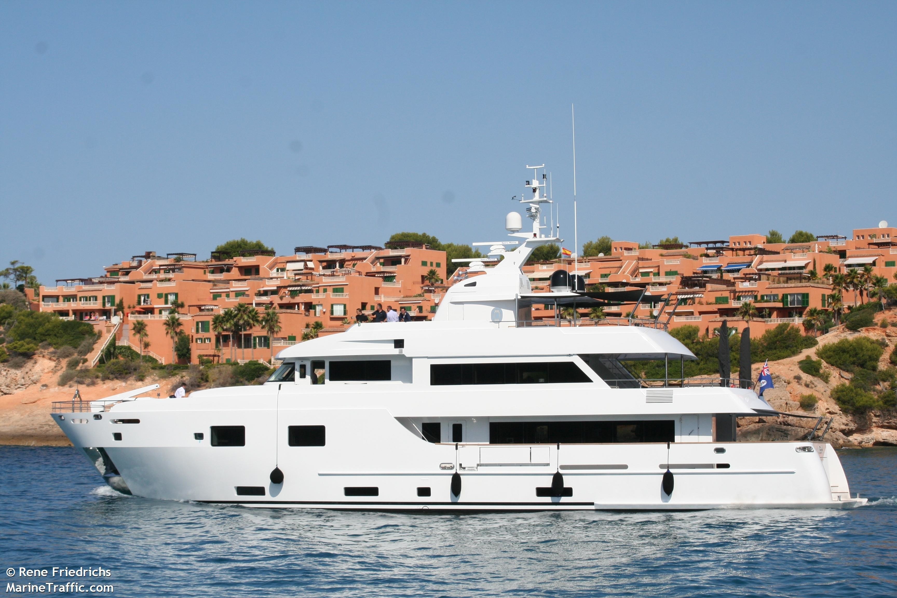 [36m-Yacht-JBH]-7921-111.jpg