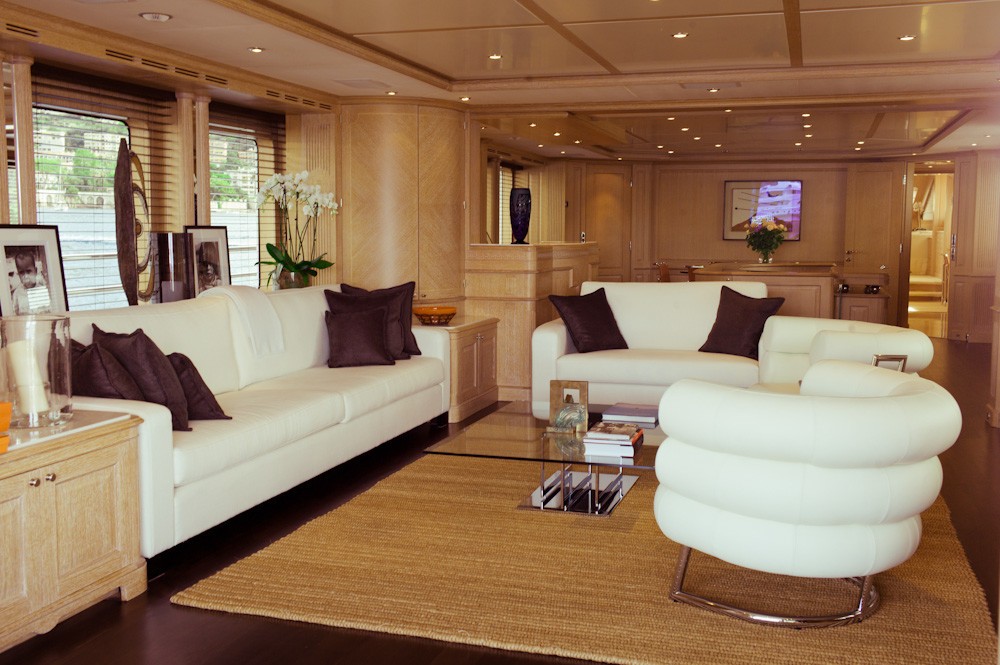 [37m-Yacht-AFRICAN-QUEEN]-7205-101.jpg