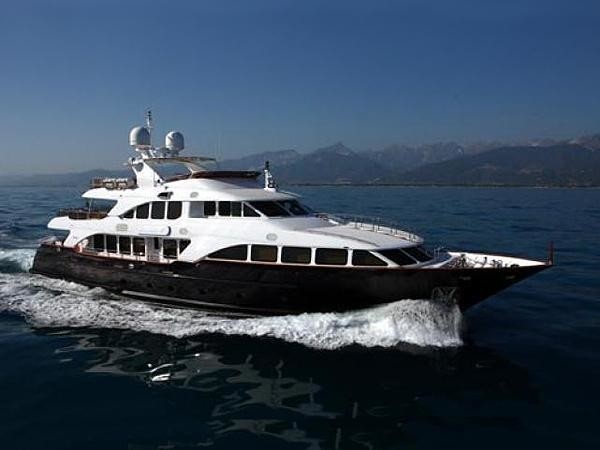 [37m-Yacht-AFRICAN-QUEEN]-7205-21.jpg