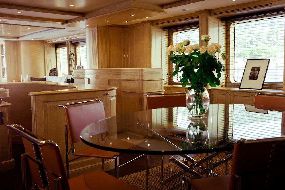 [37m-Yacht-AFRICAN-QUEEN]-7205-23.jpg