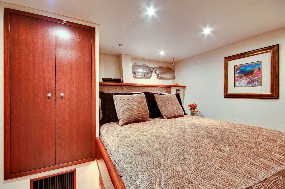 [37m-Yacht-ANDIAMO]-7447-165.jpg