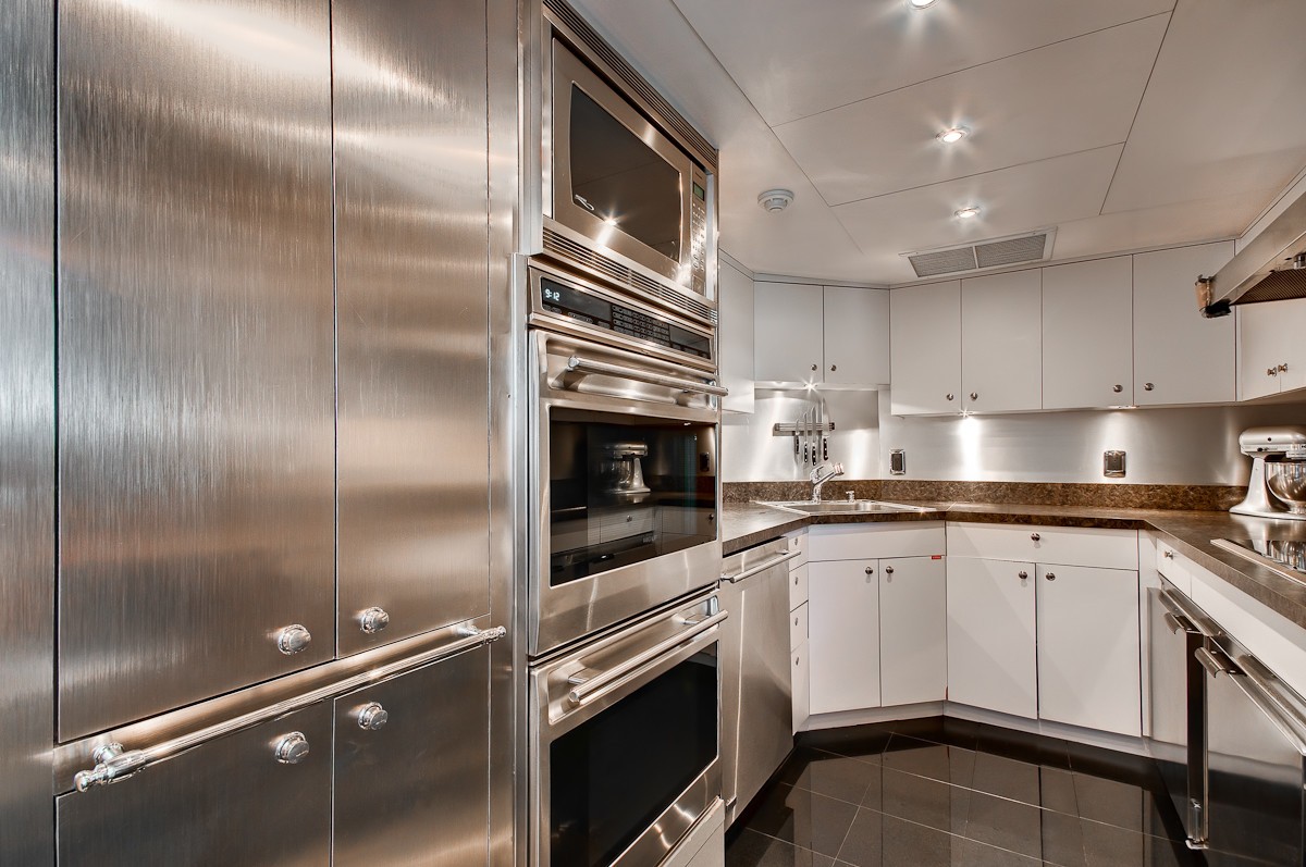 [37m-Yacht-ANDIAMO]-7447-25.jpg