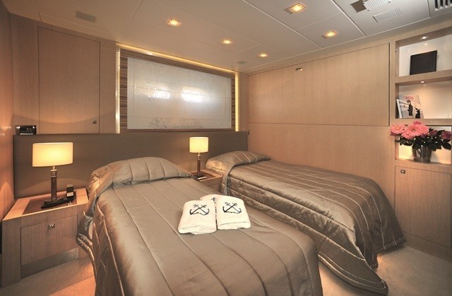 [37m-Yacht-ESPRESSO]-7279-125.jpg