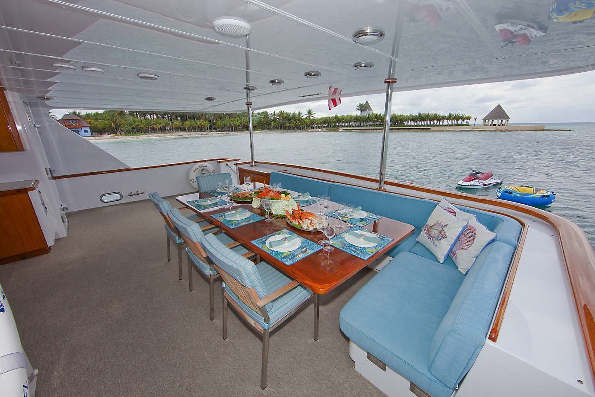 [38m-Yacht-AFTERGLOW]-7468-74.jpg