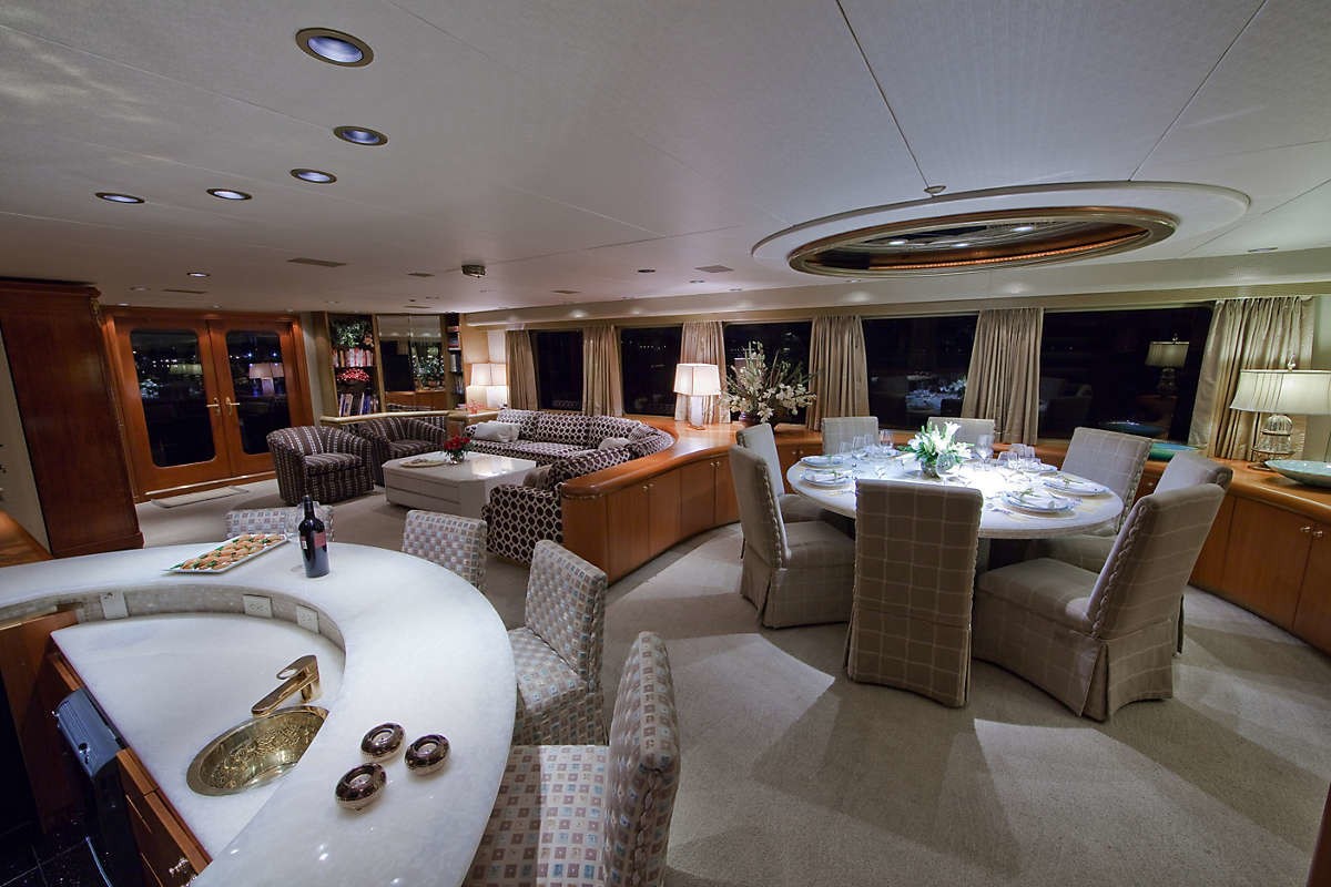 [38m-Yacht-AFTERGLOW]-7468-98.jpg