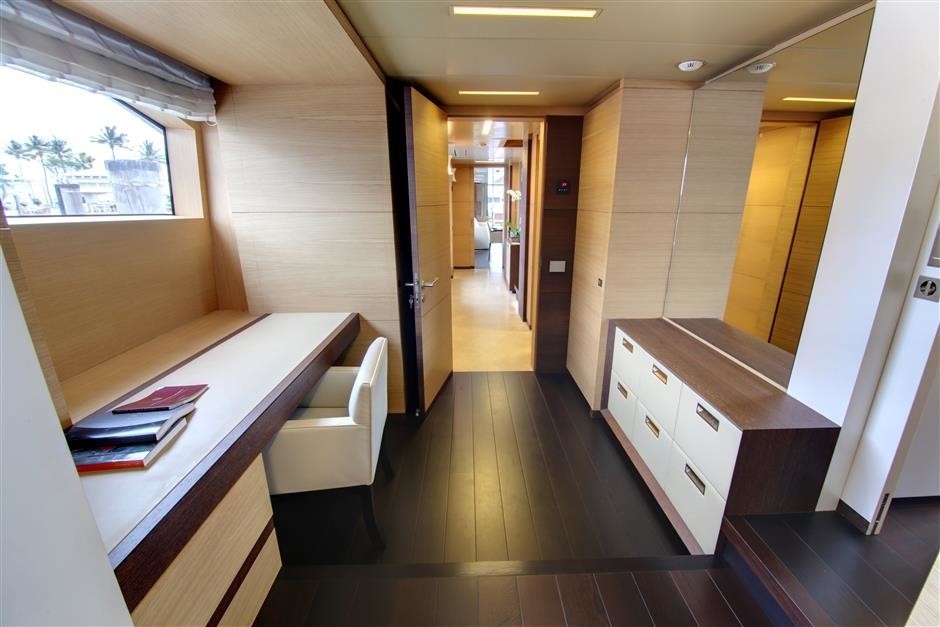 [40m-Yacht-PETRUS-II]-7654-103.jpg