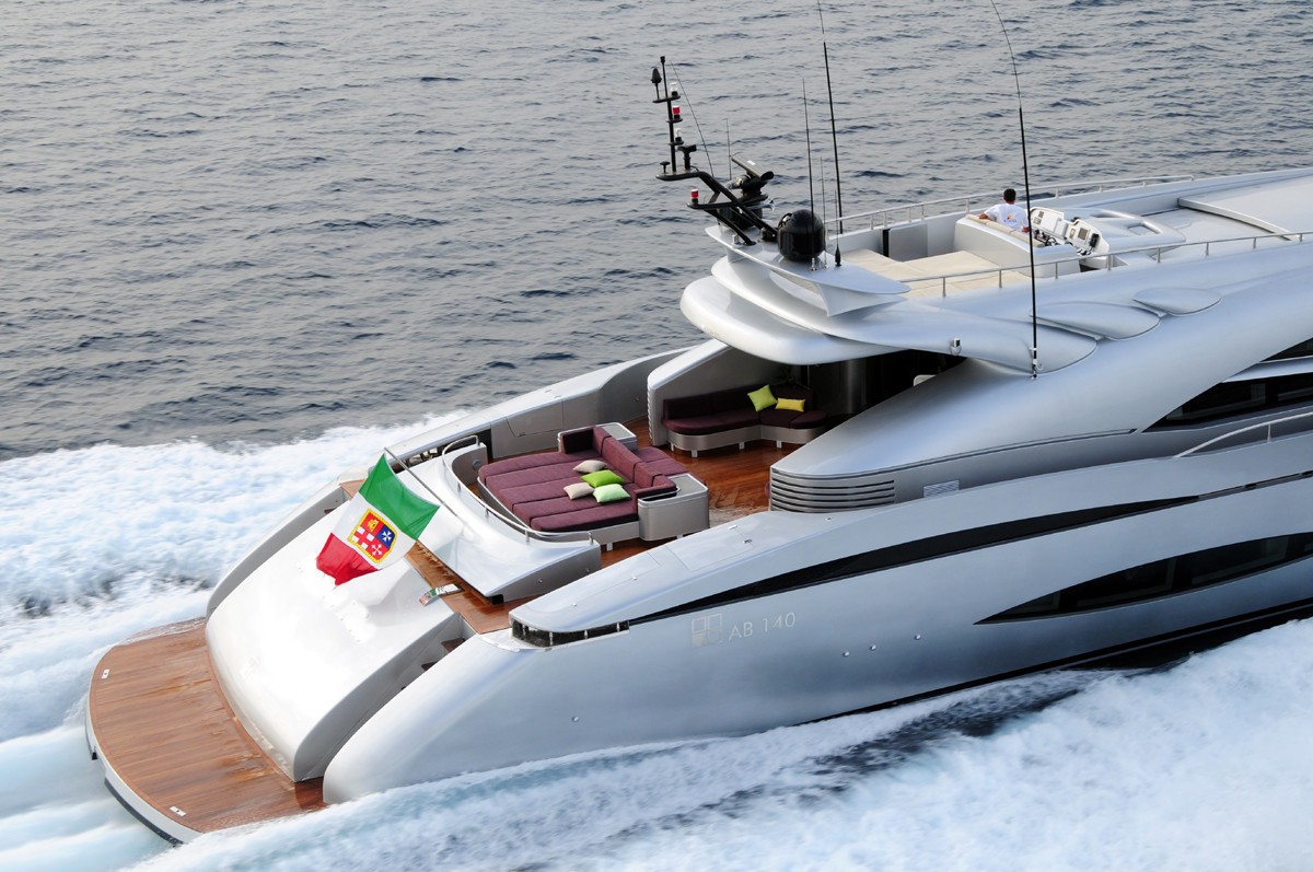 [42m-Yacht-MY-TOY]-7382-40.jpg