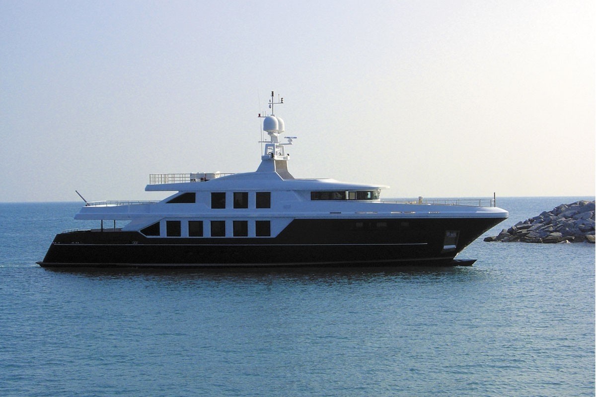 [42m-Yacht-OXYGEN]-7042-182.jpg