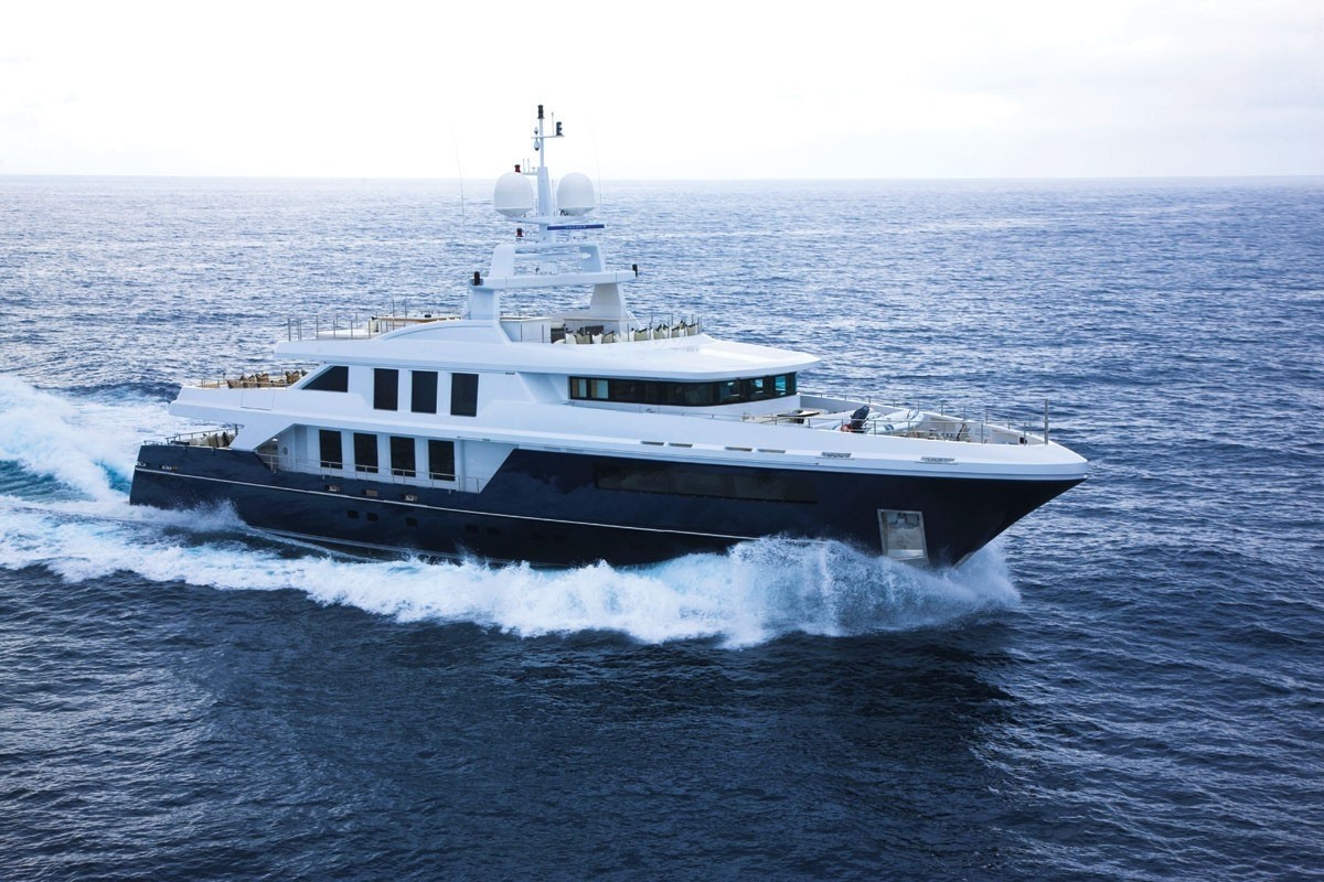 [42m-Yacht-OXYGEN]-7042-193.jpg