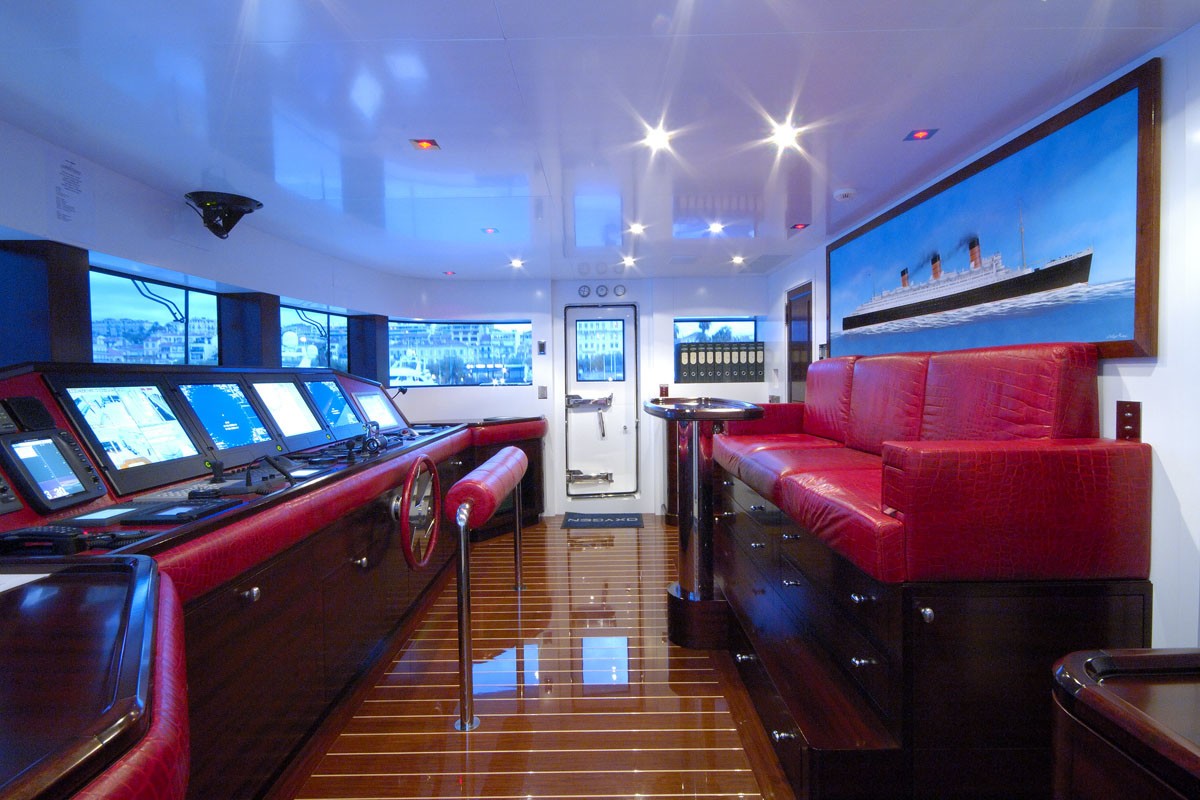 [42m-Yacht-OXYGEN]-7042-220.jpg