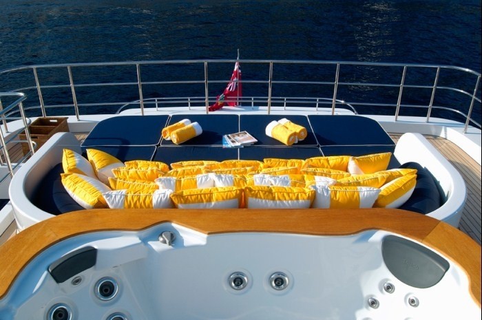 [42m-Yacht-OXYGEN]-7042-48.jpg