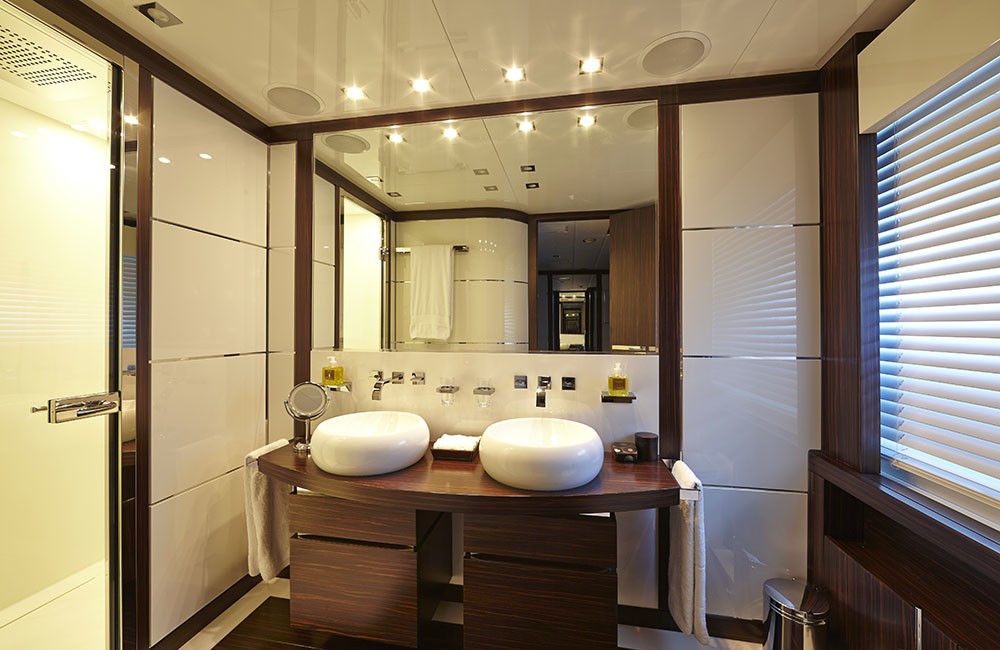 [43m-Yacht-ANTELOPE-III]-7245-101.jpg