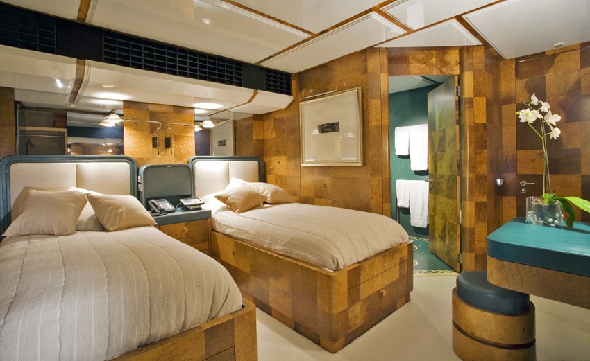 [45m-Yacht-MOECCA]-7328-21.jpg